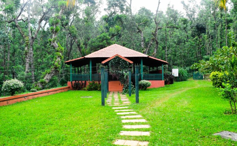 Carls Bungalow2 768x473