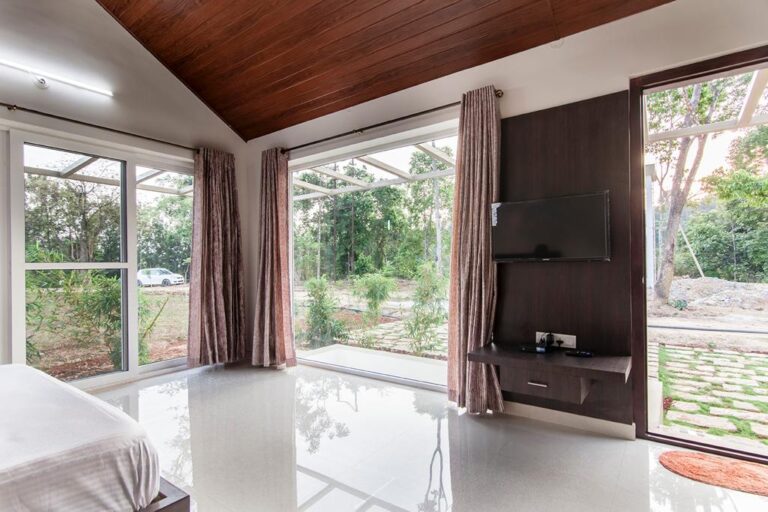 WhatsApp Image 2023 03 18 at 15.09.11 2 768x512