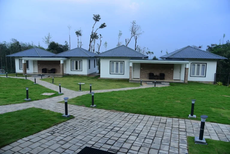 premium rooms 1 1536x1025.jpg 768x513