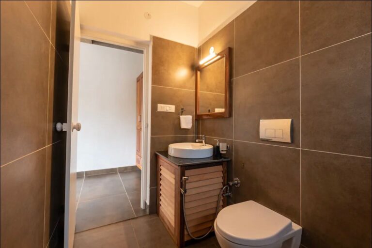 WhatsApp Image 2024 07 19 at 14.21.22 2 768x512