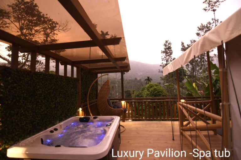 Bathtub at rivermist 768x512