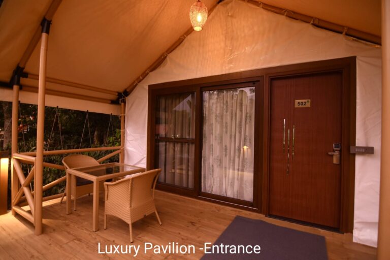 Portico luxury rivermist 768x512