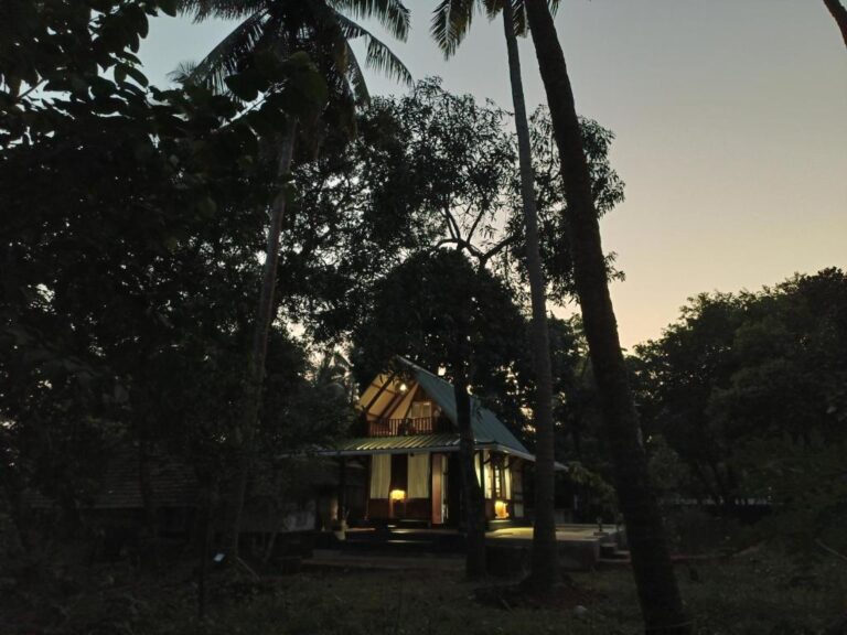 Svarna Homestay 768x576