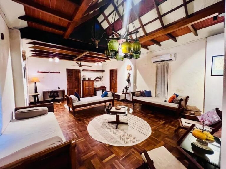 Svarna Homestay riverfront 768x576