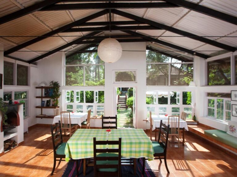 Fine dine at colonial bungalow coorg homestays Karnataka 768x576