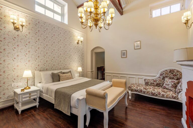 British Bungalow Ooty Homestays Karnataka 2 768x512