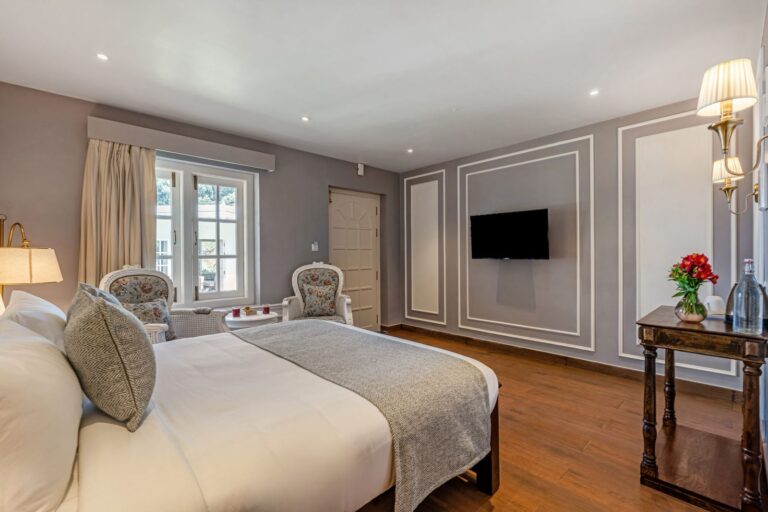 Colonial stays OOty Homestays Karnataka 768x512