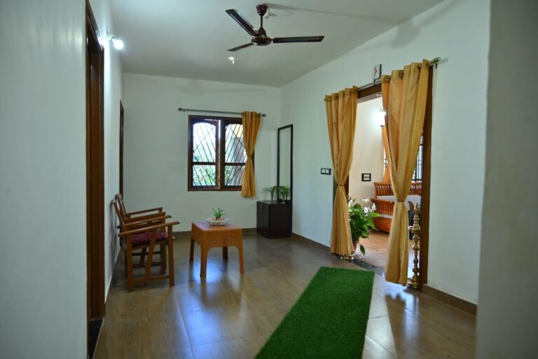 Common space Homestays Karnataka ale khana Homestay 768x512