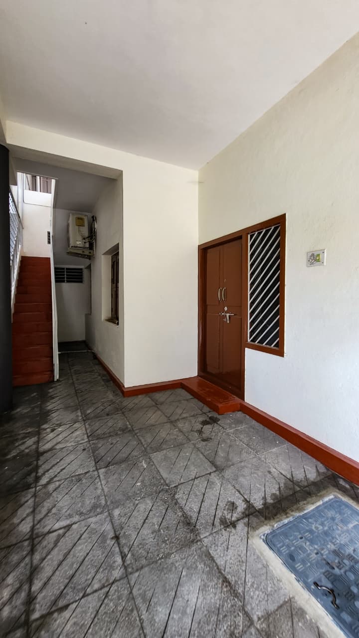 WhatsApp Image 2025 09 29 at 00.11.47