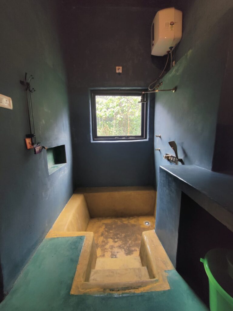 Kaati Meenu cottage restrooms Bali cottage Homestays Karnataka 768x1023