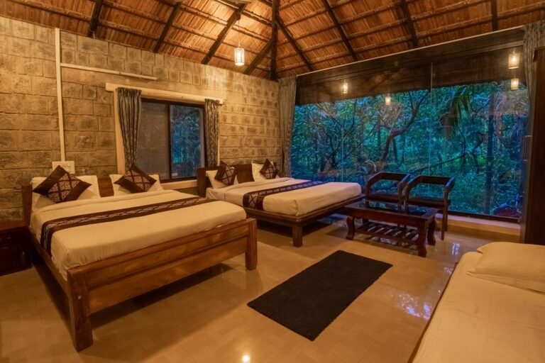 Golden Crown Resort Sakleshpur by Homestays Karnataka 768x512