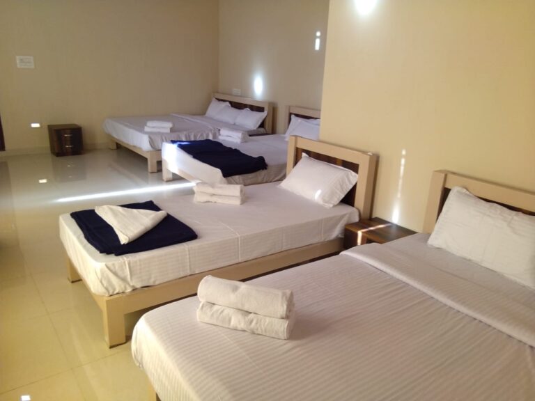 Family room chirross stay homestays karnataka 768x576