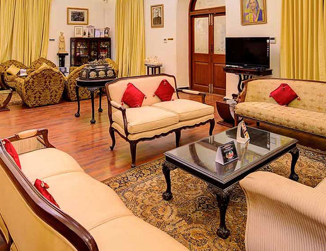 Shiv Vilas Palace Living spaces 2