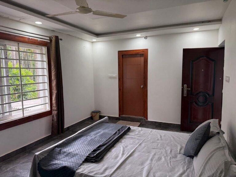 Couple room Sky Lark sakleshpur 768x576